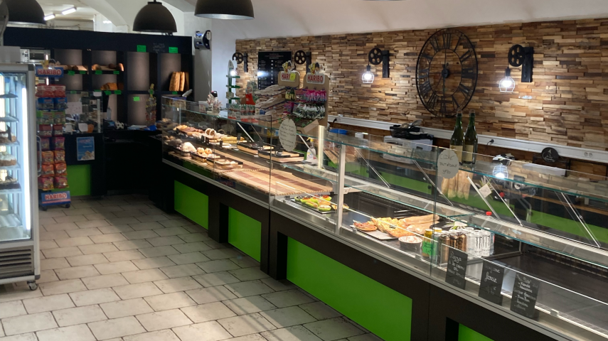 Boulangerie-pÂtisserie-salon de thÉ à reprendre - Arrondissement d'Alès (30)